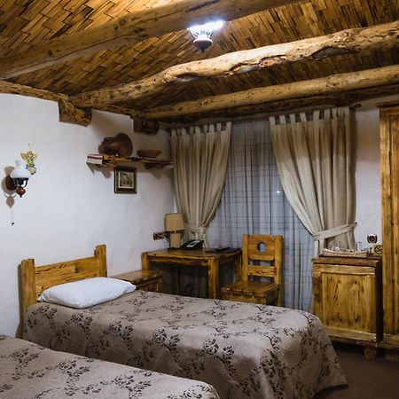 Pidkova Hotel Rivne Luaran gambar