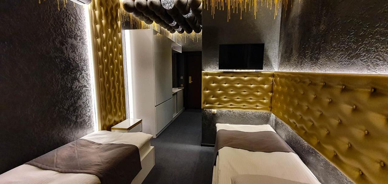 Pidkova Hotel Rivne Luaran gambar