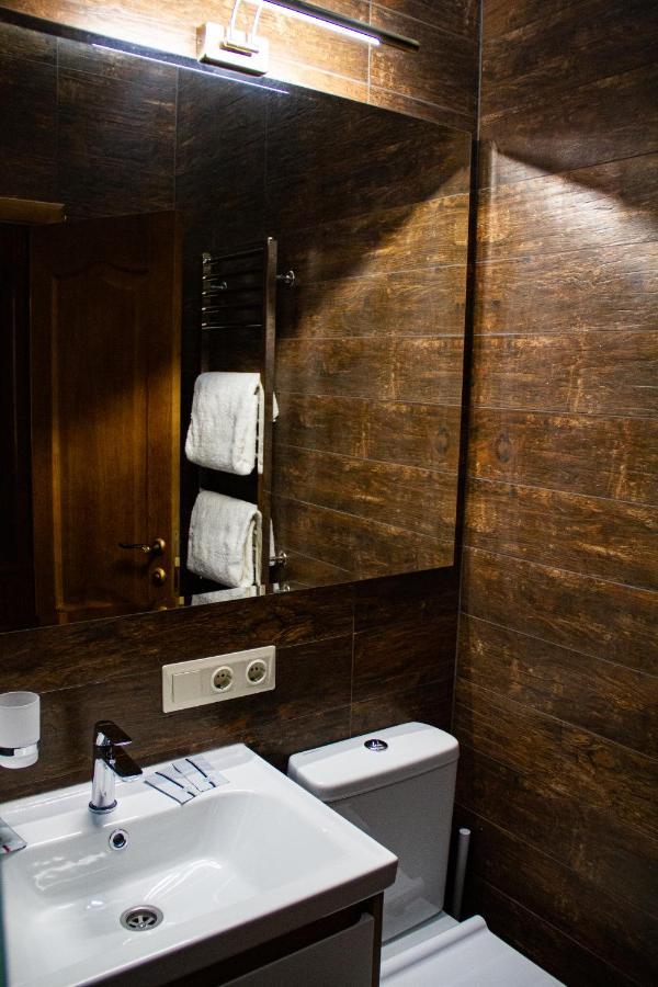 Pidkova Hotel Rivne Luaran gambar