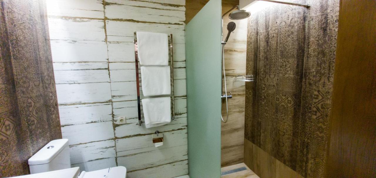 Pidkova Hotel Rivne Luaran gambar